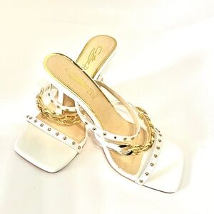 Women's white and gold sandals. 8 1/2